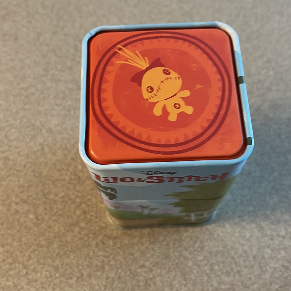 Super Stitch Mini Figure - Picture 4 of 9